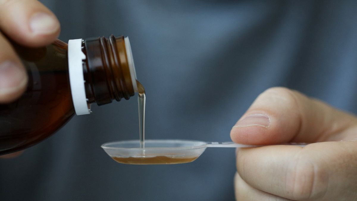Apakah Obat Batuk Bisa Menimbulkan Ketergantungan