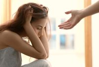 Cara Mendukung Teman Yang Mengalami Depresi